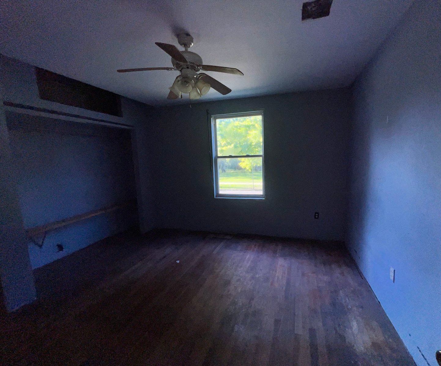 Building Photo - 305 S Maffit St