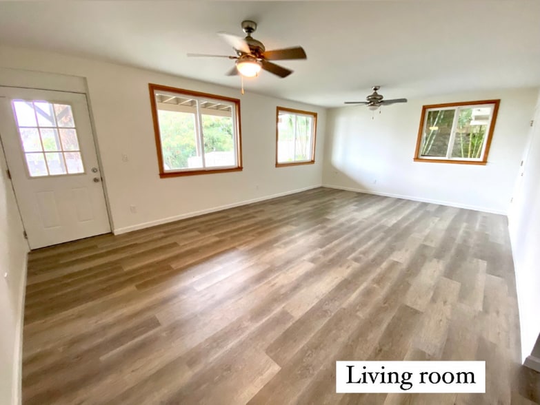 Building Photo - 1959 Puowaina Dr