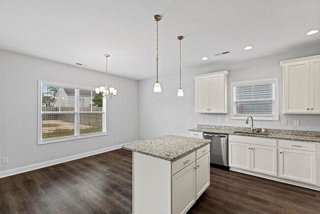 Building Photo - Landing at Lewis Creek Home For Rent!