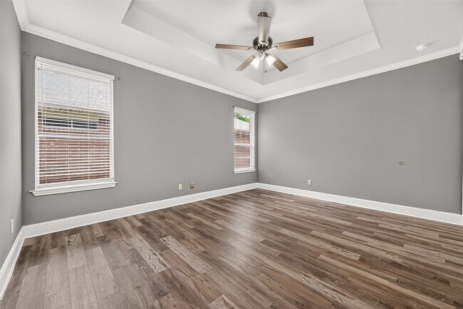 Building Photo - 14531 Chestnut Falls Dr