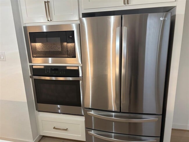 Building Photo - 200 Dycus Bnd