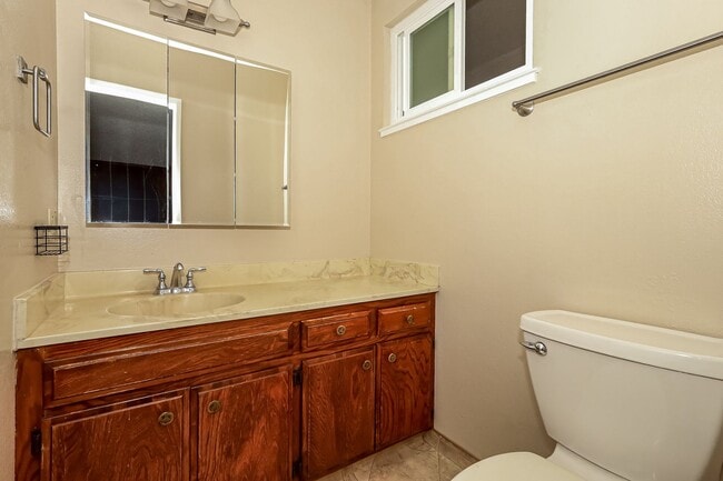 Building Photo - 517DEBBIEDRIVE