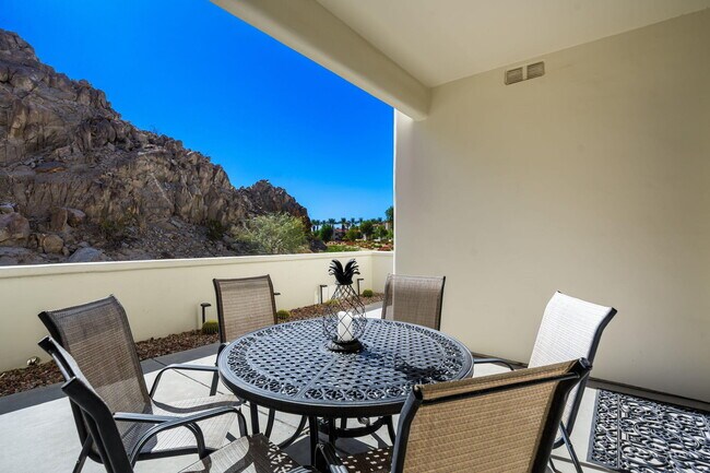Building Photo - 48416 Legacy Dr