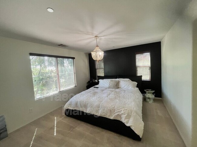 Building Photo - 2750 Sparta Rd