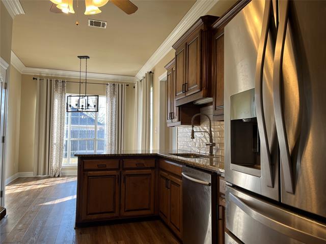 Building Photo - 5012 Tensas Dr