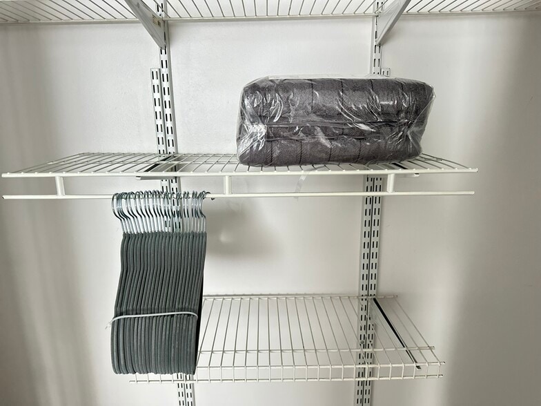 Building Photo - 1294 Old Newport Hwy