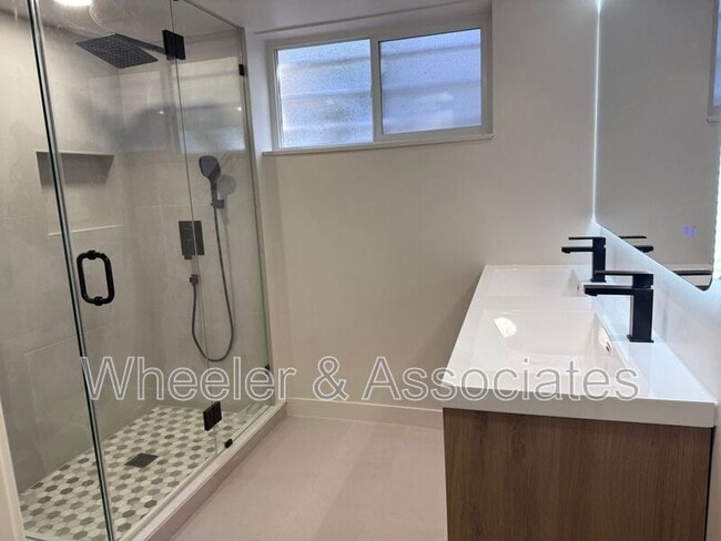 Building Photo - 4131 S Fortuna Way