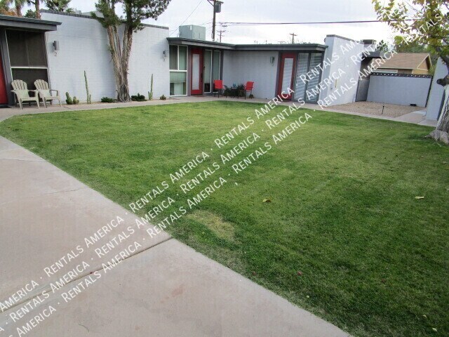 Building Photo - 4202 N 38th St