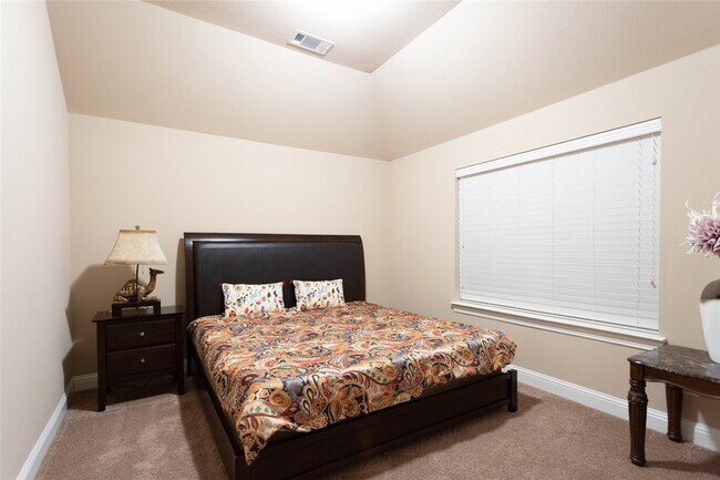 Building Photo - 6425 Academy Ln