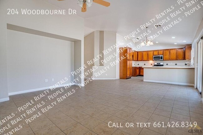 Building Photo - 204 Woodbourne Dr