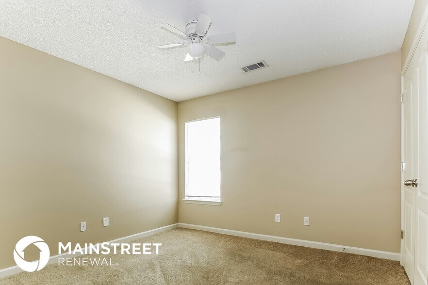 Building Photo - 1393 Marhill Cove