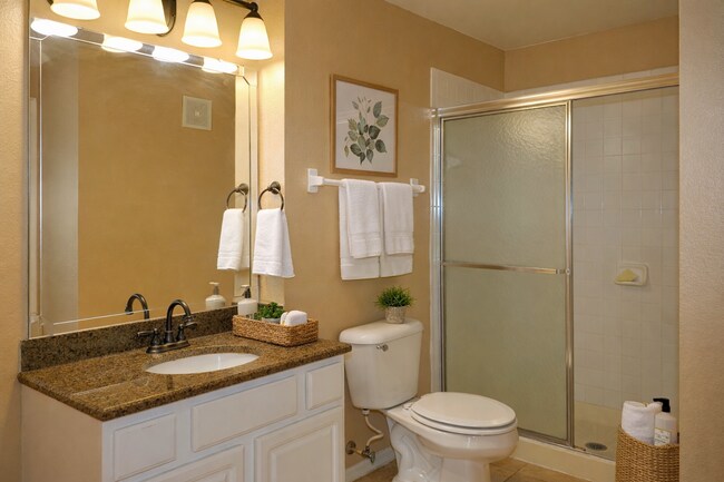 Building Photo - Sabal Point Gated Community in Longwood 2Bedroom 2bathroom on 3rd floor with screened in Lanai