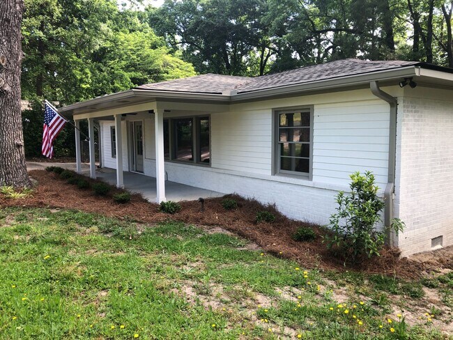 Building Photo - 5524 Rodgers Dr