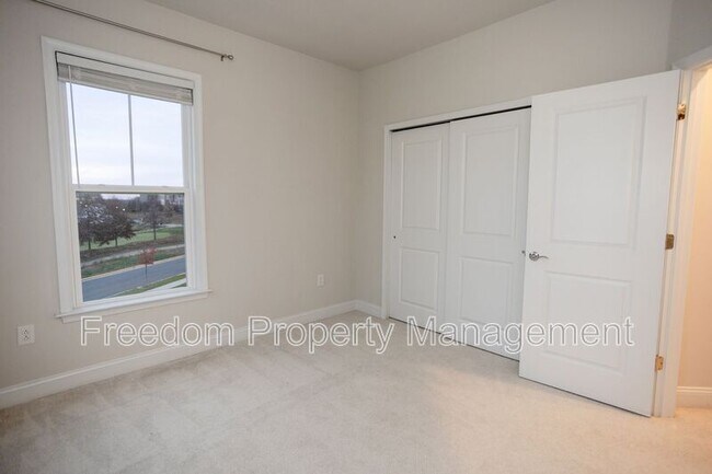 Building Photo - 17137 Branched Oak Rd