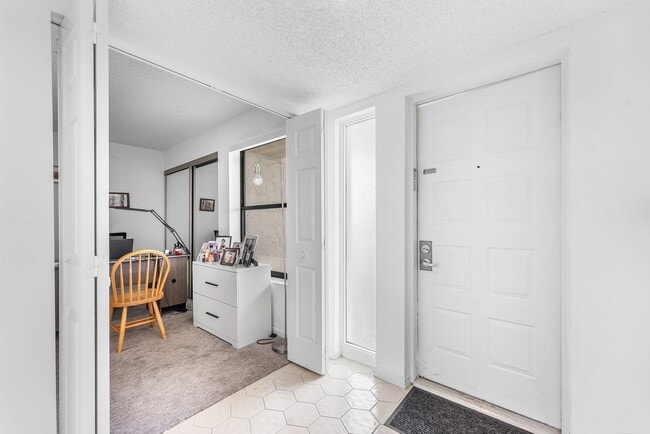 Building Photo - 6662 Boca Del Mar Dr