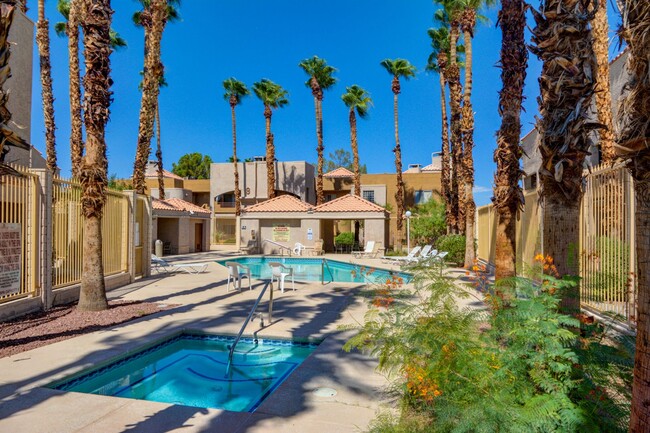 Building Photo - SUNSET BAY CONDO Two bed/ Two bath condo l...
