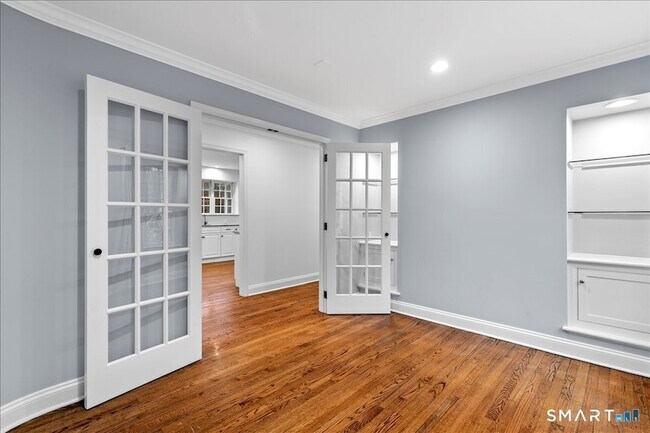 Building Photo - 116 Scarlet Oak Dr