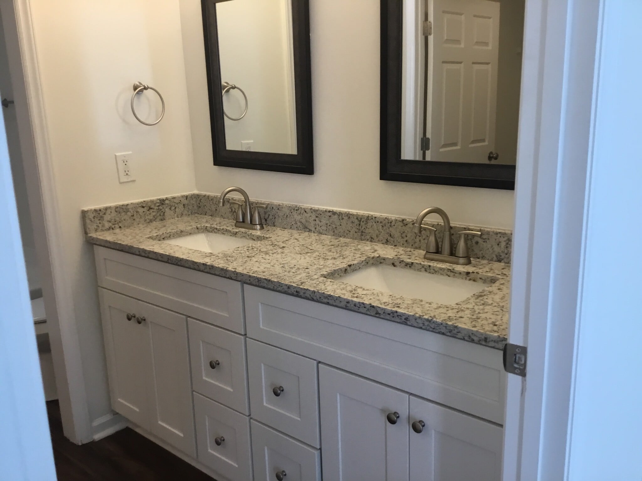 Building Photo - 133 Cameron Way Cir