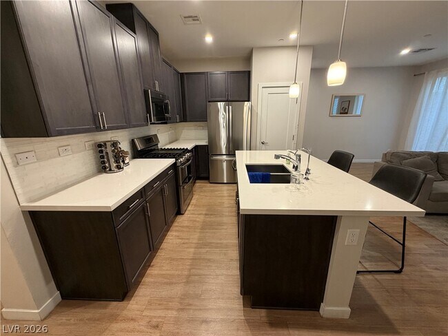 Building Photo - 9262 Desert Pearl Ave