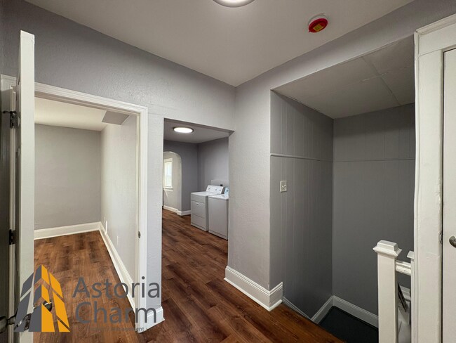 Building Photo - 2918 Ulman Ave