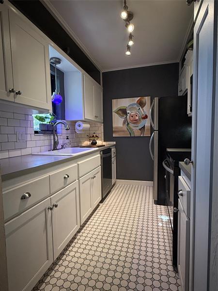 Building Photo - 1509 NW 4th Ave