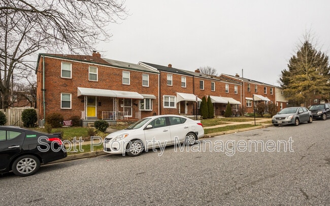 Building Photo - 8627 Willow Oak Rd