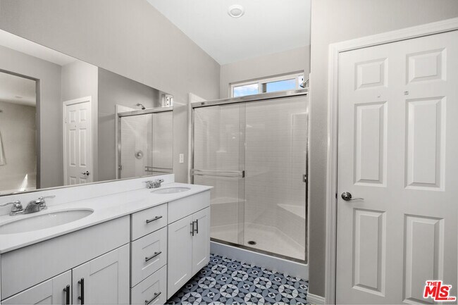 Building Photo - 757 Daniel Freeman Cir