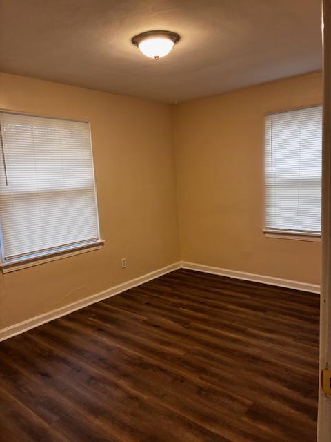 Building Photo - 9757 Lorna Ln