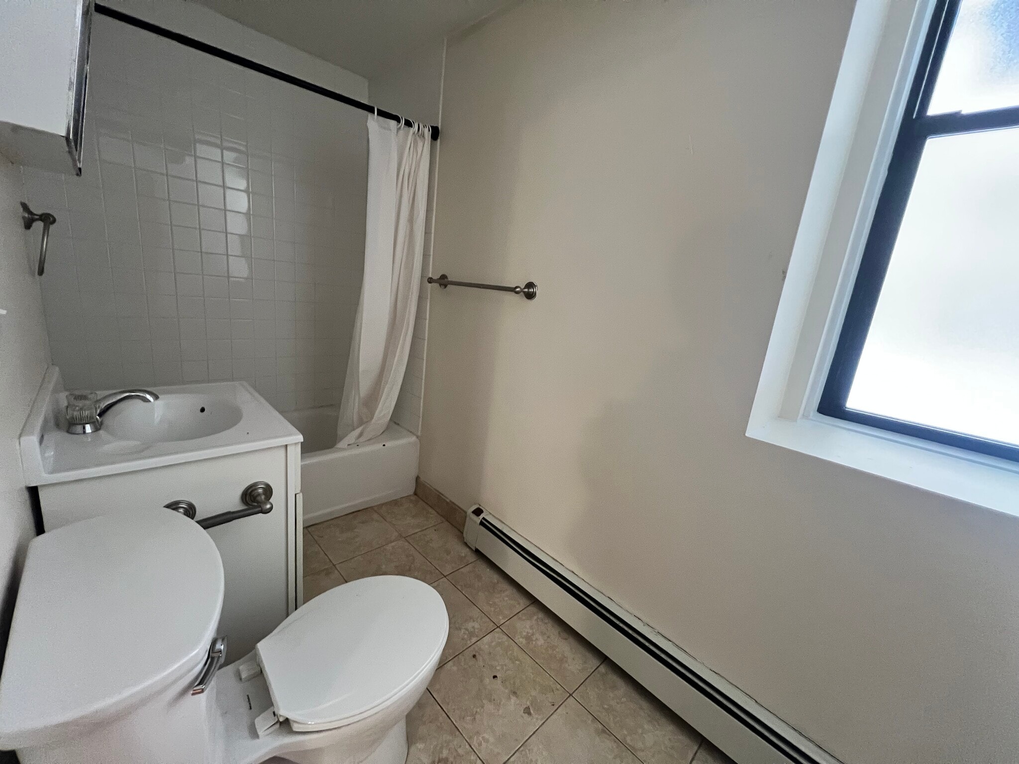 Building Photo - 1188 Commonwealth Ave