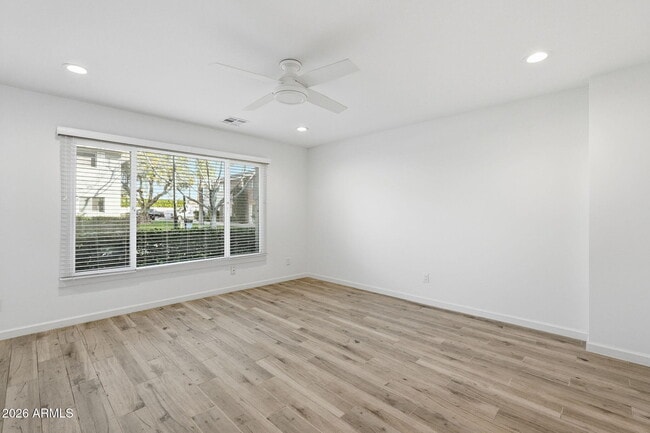 Building Photo - 6131 N Granite Reef Rd