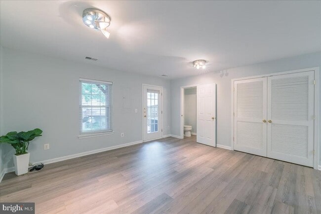 Building Photo - 11425 Abner Ave