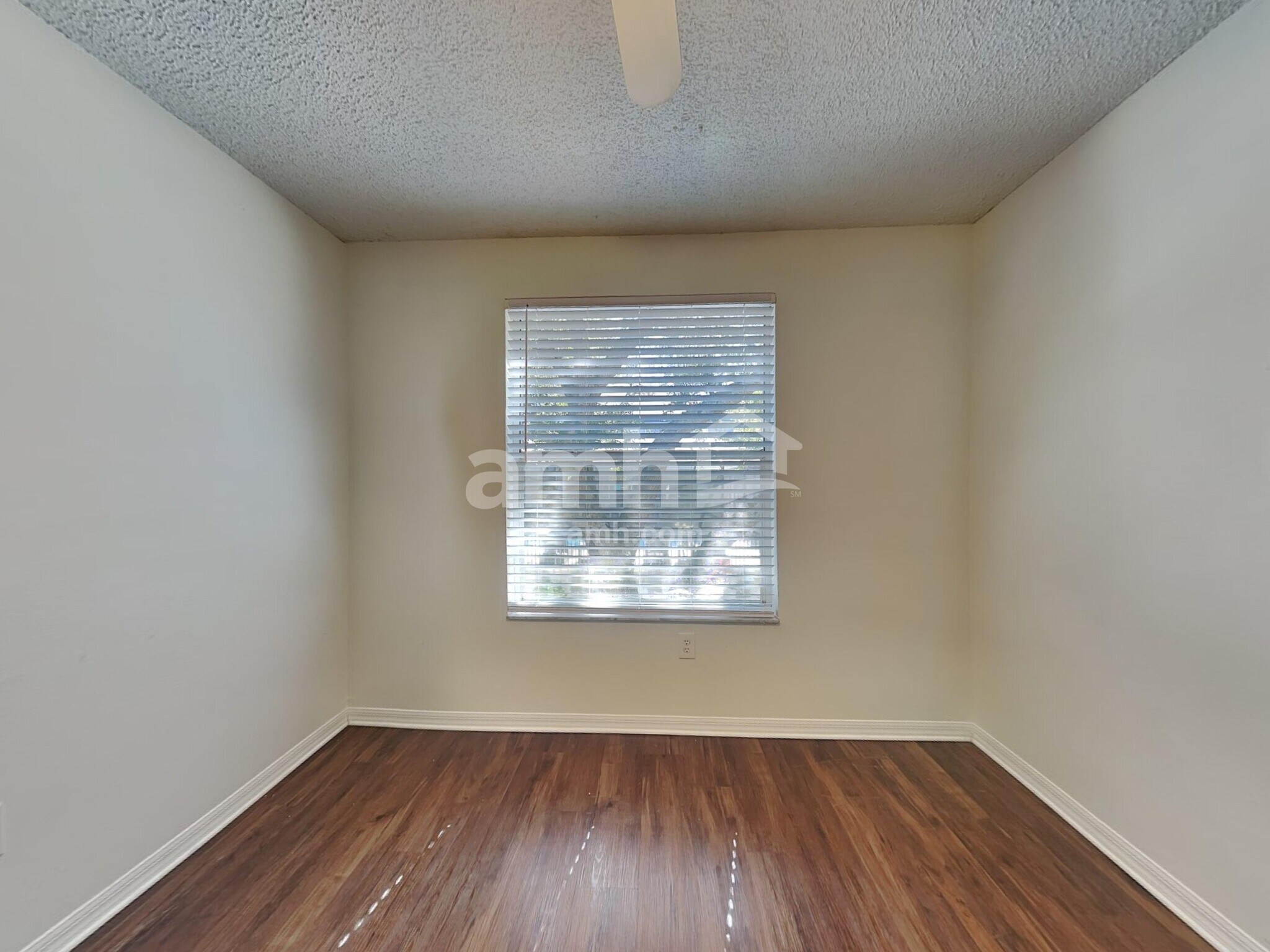 Building Photo - 716 Grand Canyon Dr