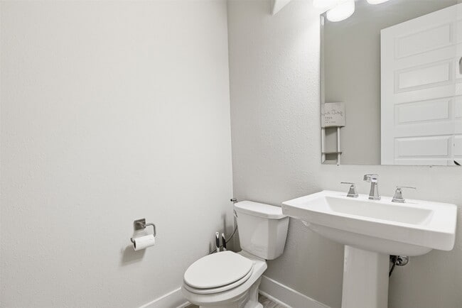 Building Photo - 417 Ripple Edge Ct