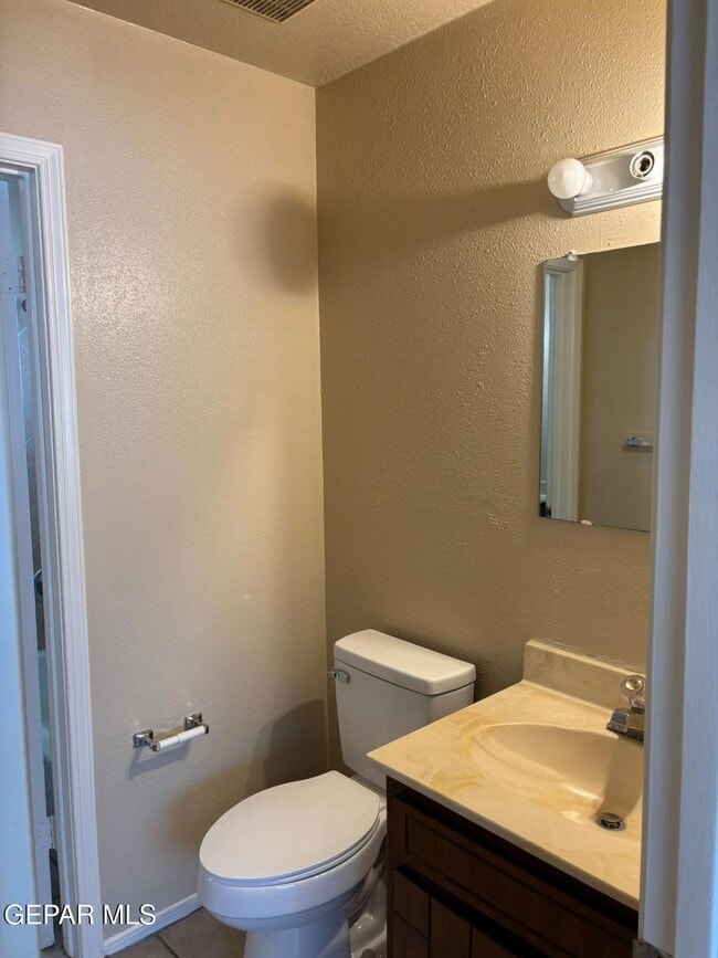 Building Photo - 2025 Amy Sue Dr