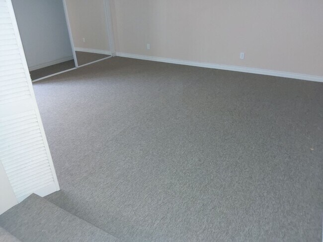 Building Photo - Mathis 8032-36 McKinley