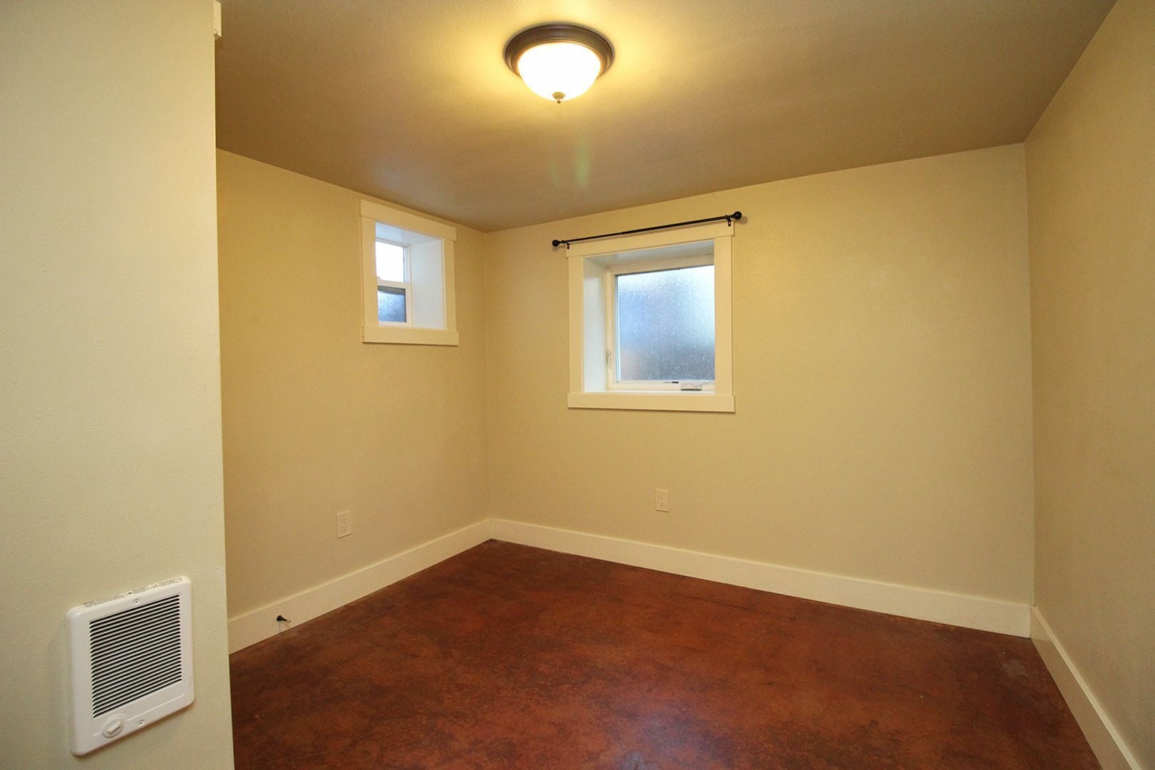 Building Photo - 4815 SE 75th Ave