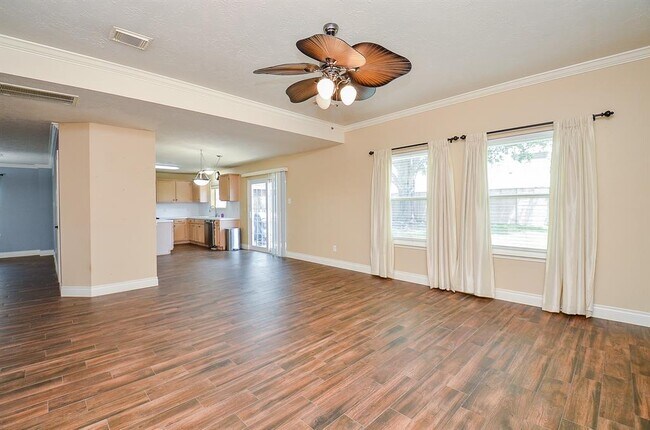 Building Photo - 15018 Moss Boulder Ct