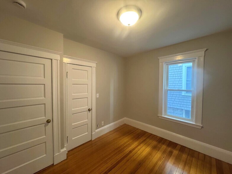 Building Photo - 15 Belmont Sq