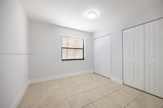 Building Photo - 13371 SW 90th Terrace