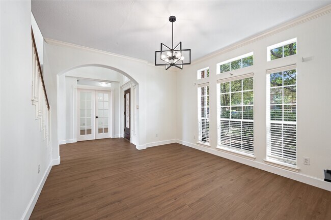 Building Photo - 17314 Laguna Trail Dr