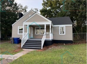 Building Photo - 694 Saxon Ave