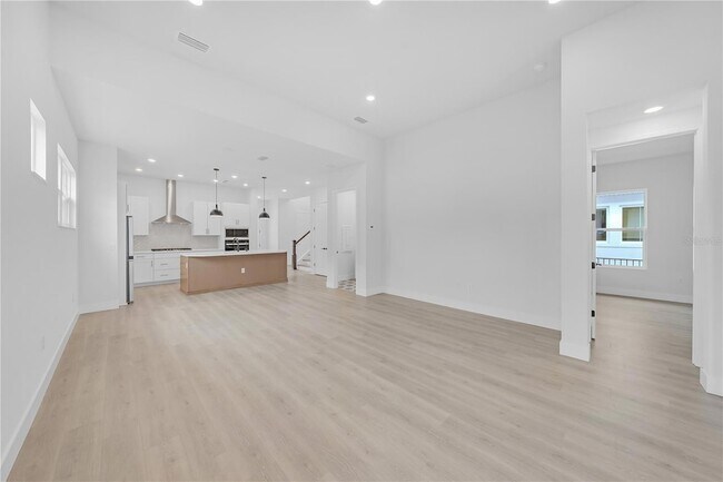 Building Photo - 7267 Kodiak Ln