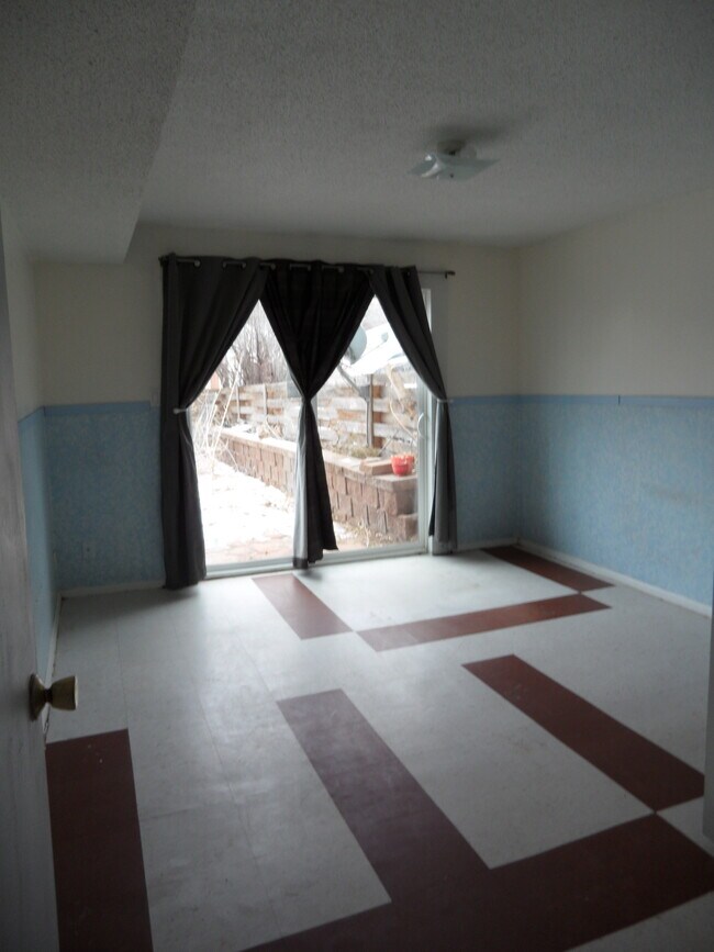 Building Photo - 1357 N 17th St