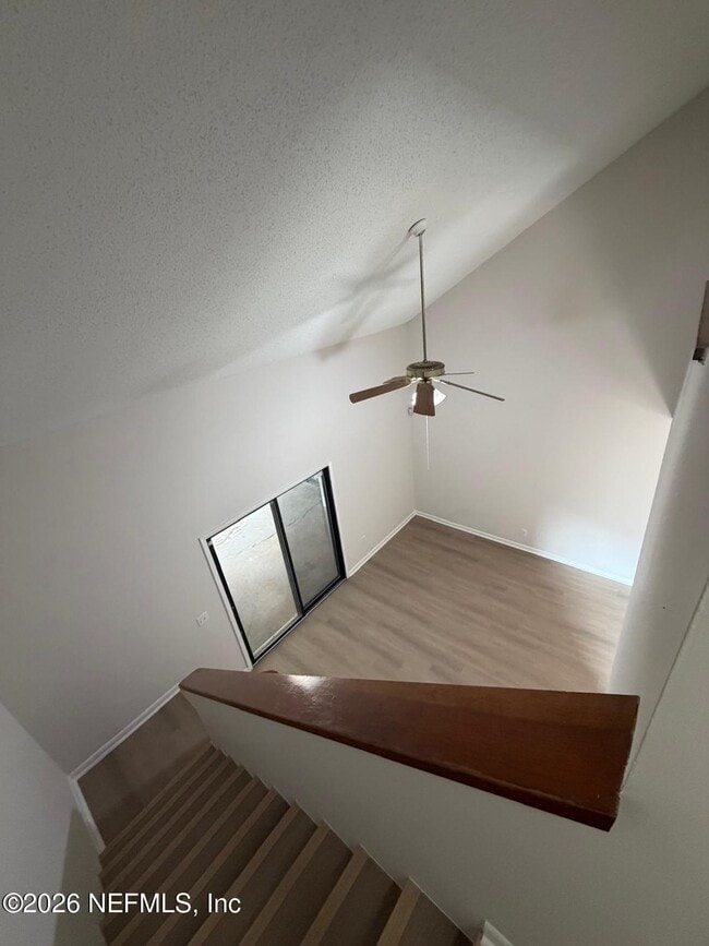Building Photo - 5557 Greatpine Ln S