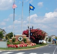Building Photo - First floor condo in Villages of Five Points
