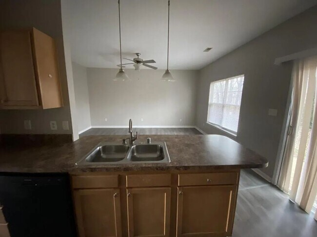Building Photo - Say Hello to Your New Home! 3 Bedroom, 2.5...