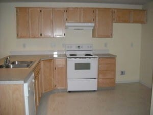 Building Photo - 15012 NE 68th Way