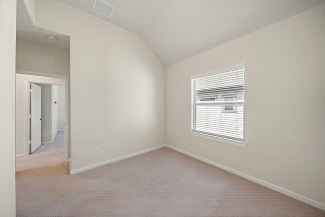 Building Photo - 4003 Centre Valley Ln