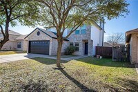 Building Photo - 2208 Bluebonnet Dr