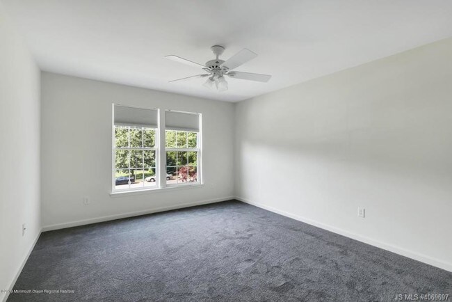 Building Photo - 413 Virginia Ave